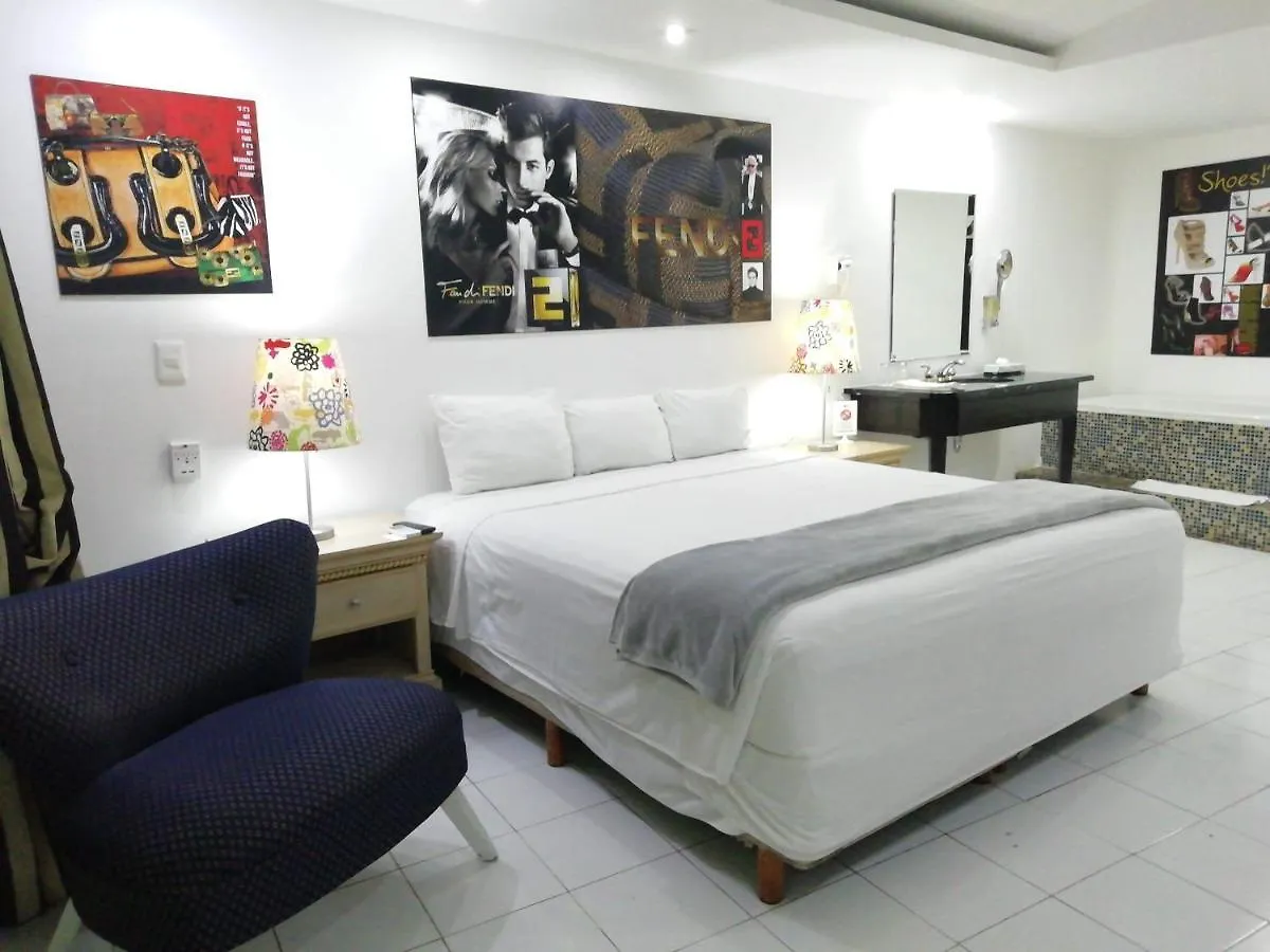 Spazio Boutique Hotel Cancún