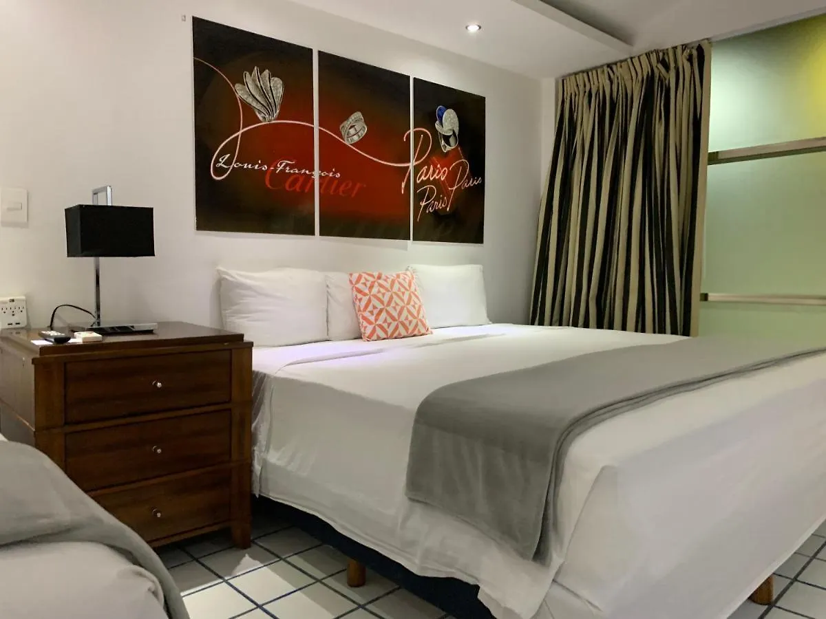 Spazio Boutique Hotel Cancún